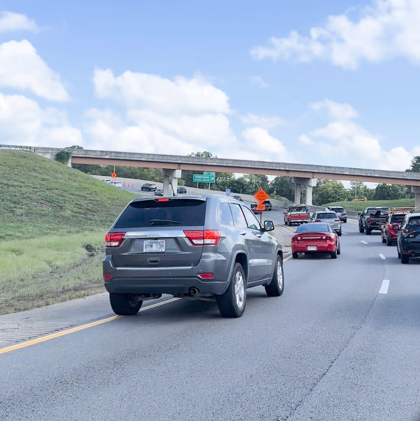 Car commuters on the interstate