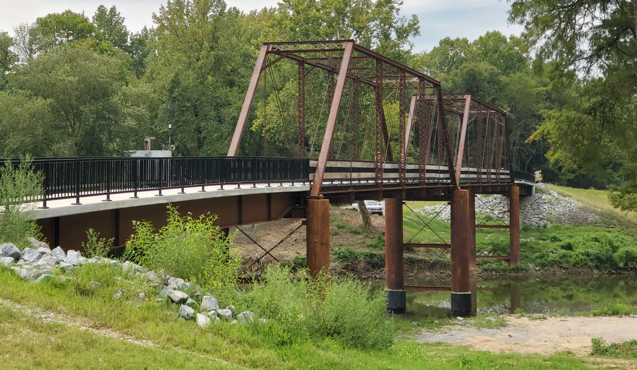 photo of the restored Old River Bridge in Saline County